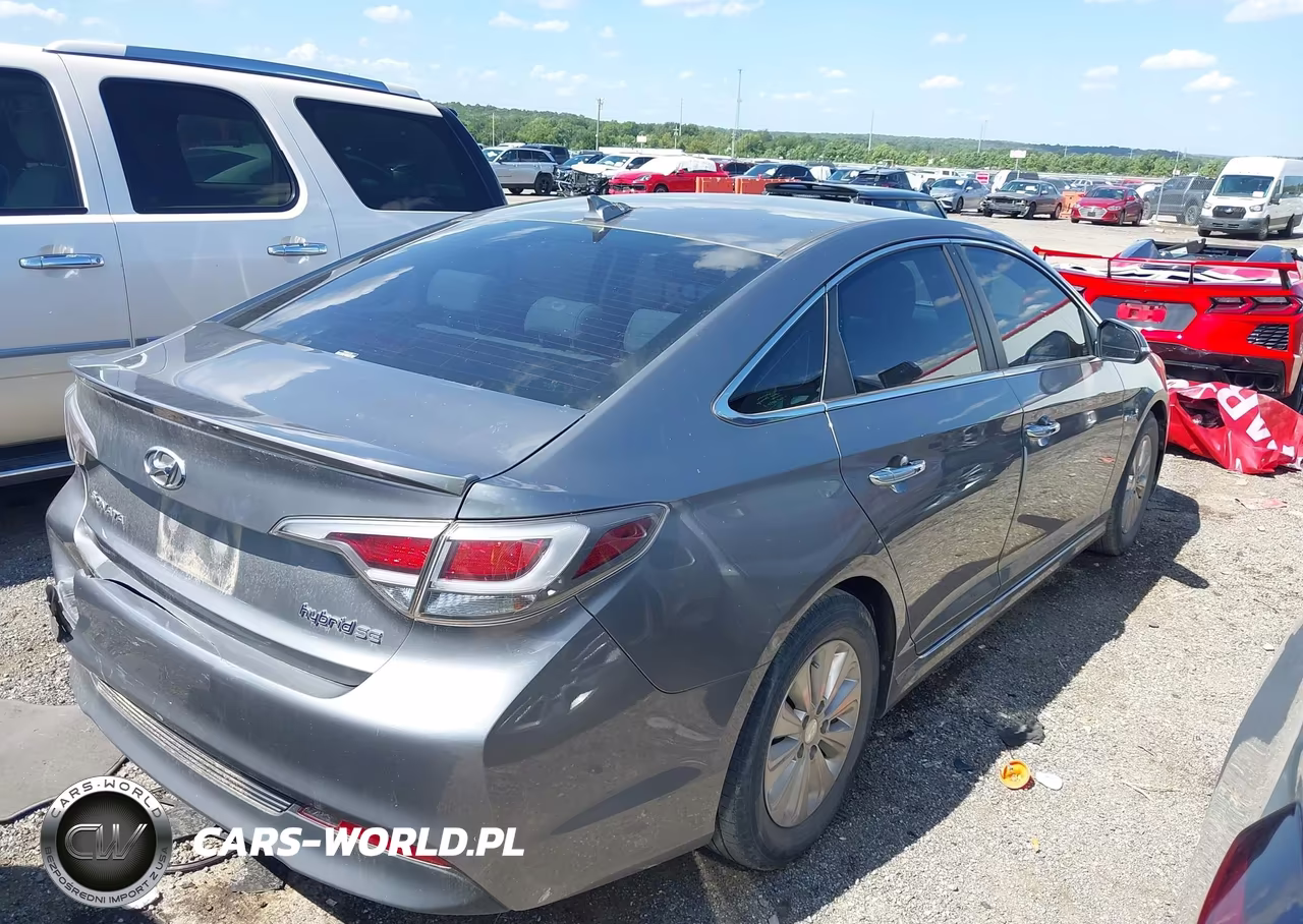 2017 Hyundai Sonata Hybrid Se VIN:KMHE24L19HA055513 - 4
