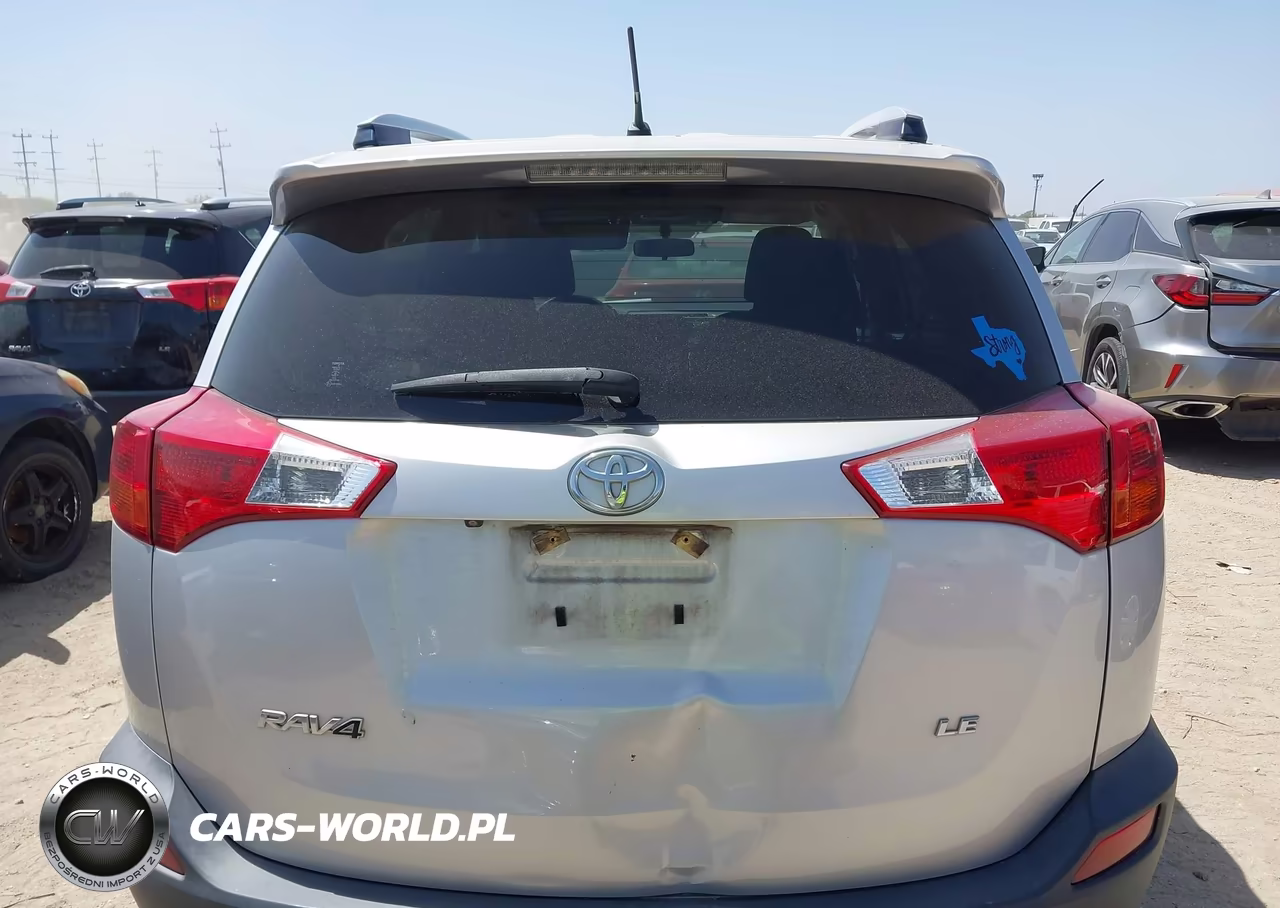 2015 Toyota Rav4 Le VIN:JTMZFREV2FJ046690 - 16