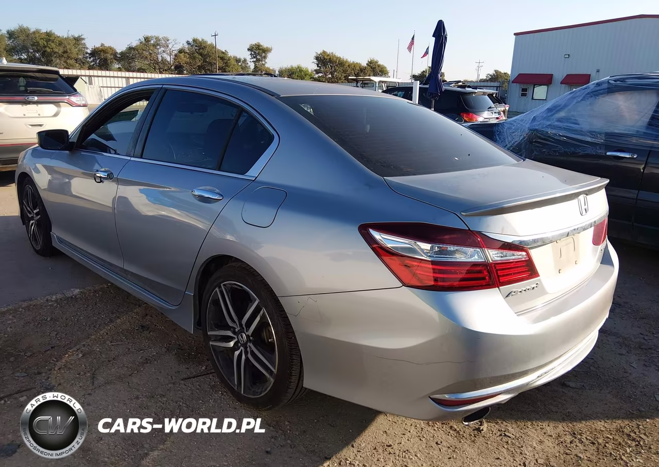 2017 Honda Accord Sport VIN:1HGCR2F58HA301558 - 3