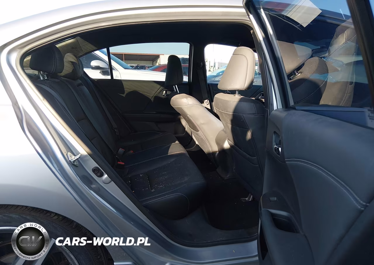 2017 Honda Accord Sport VIN:1HGCR2F58HA301558 - 8