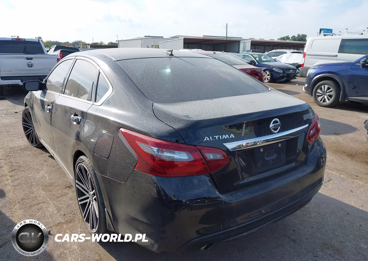 2018 Nissan Altima 2.5 S VIN:1N4AL3AP9JC229601 - 3