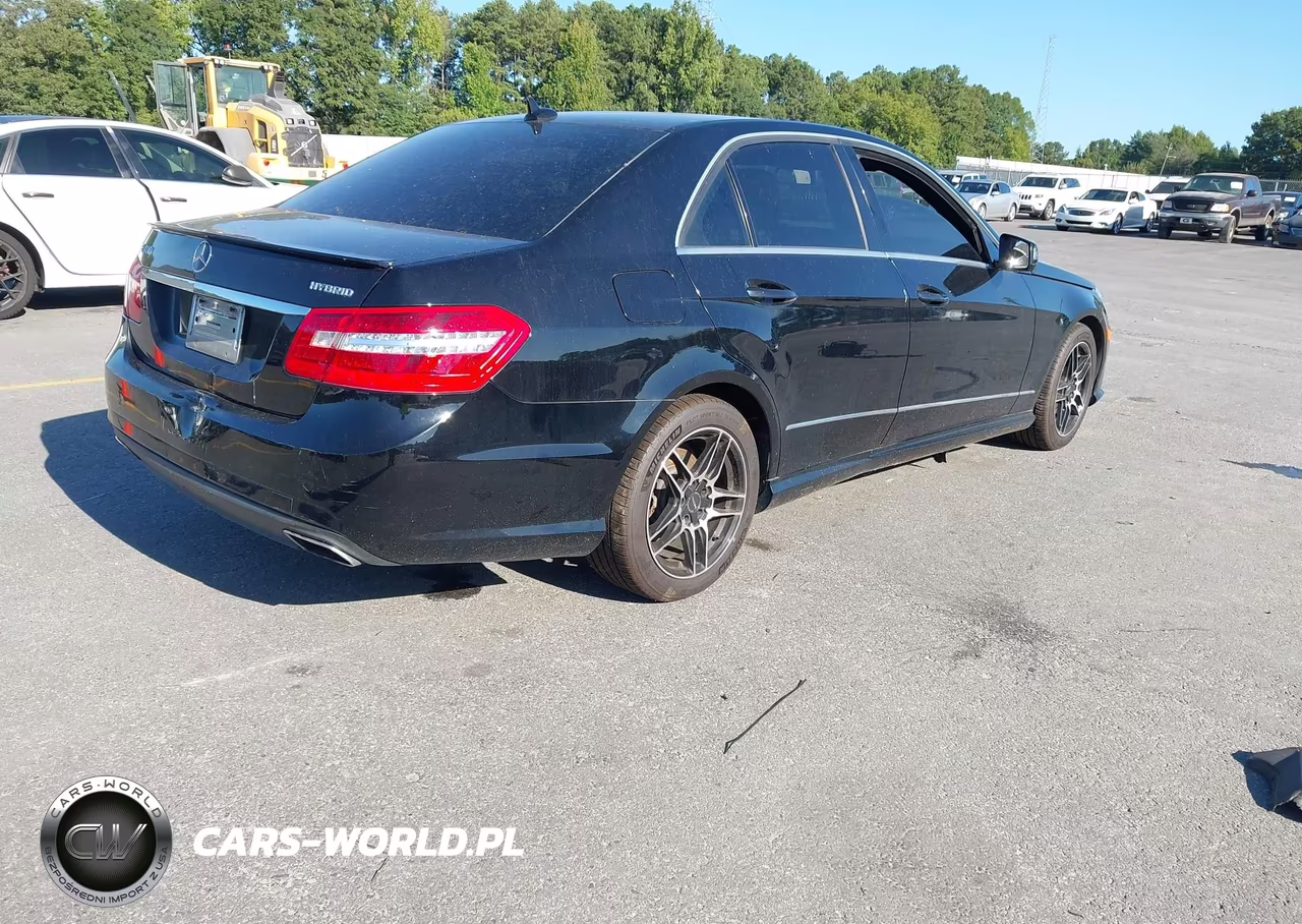 2013 Mercedes-Benz E 400 Hybrid Sport VIN:WDDHF9FB6DA737725 - 4