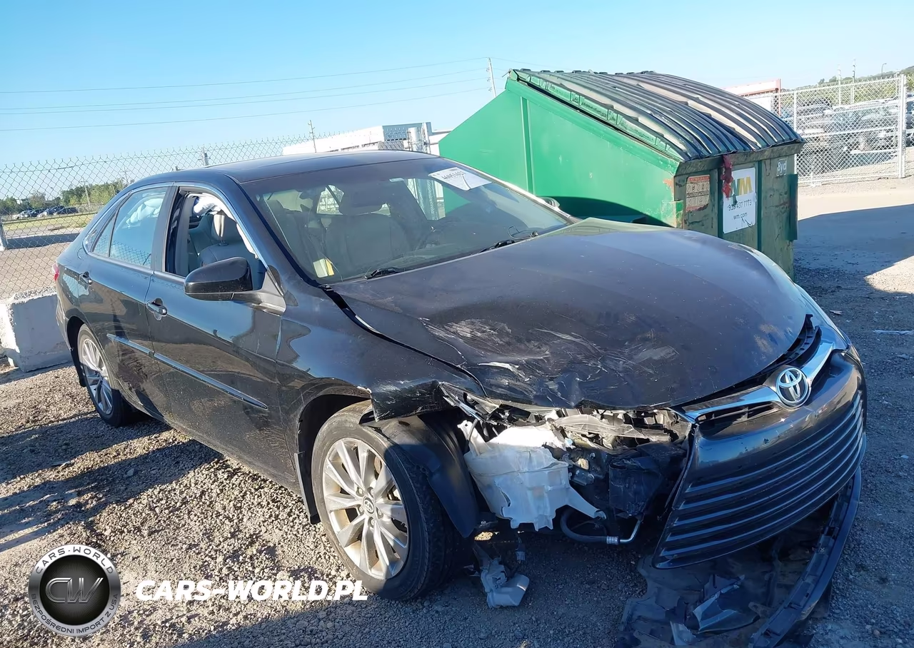 2015 Toyota Camry Xle – zdjęcie 1 z 16