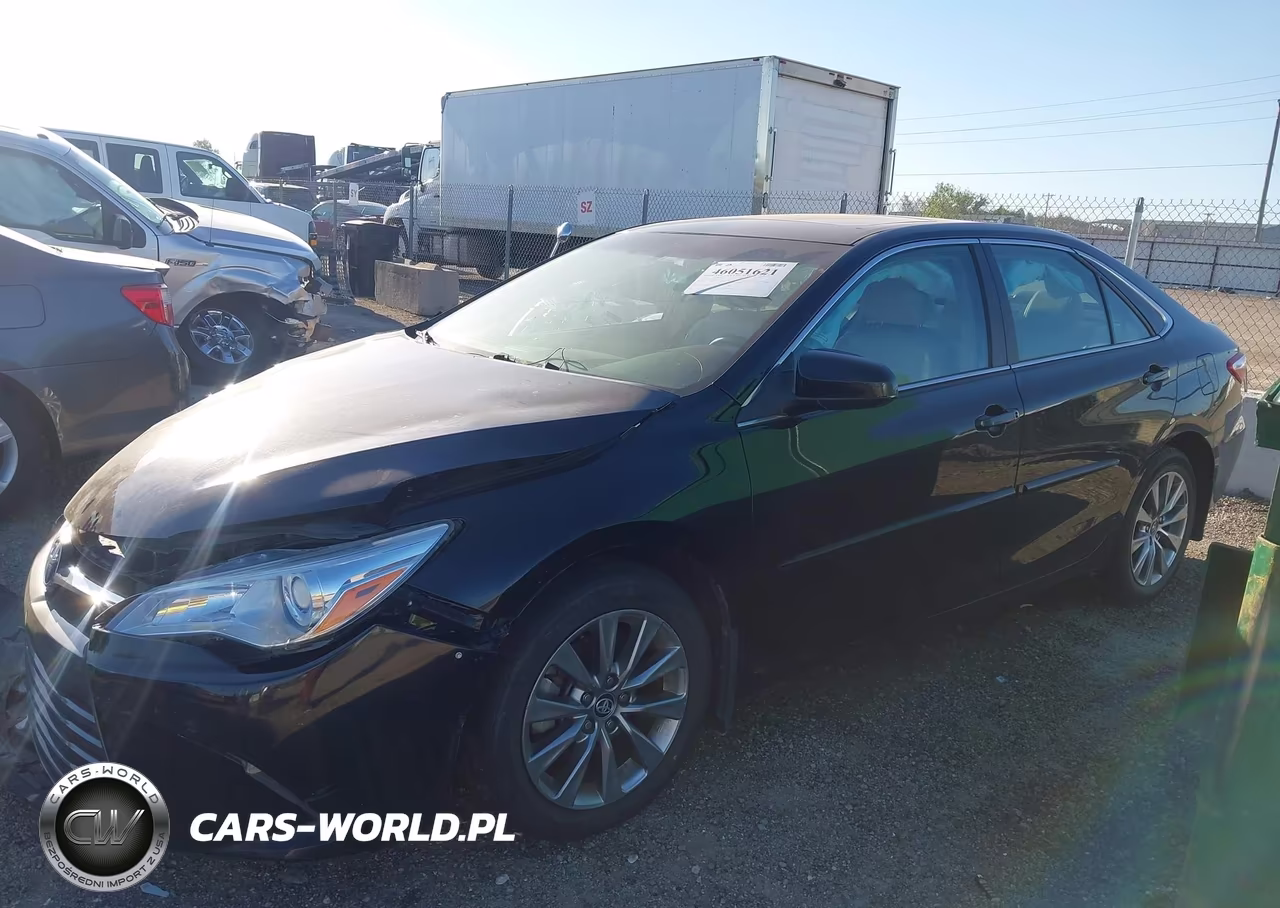 2015 Toyota Camry Xle VIN:4T1BF1FK4FU926713 - 14