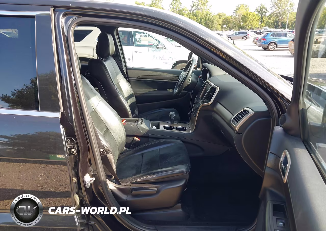 2015 Jeep Grand Cherokee Altitude VIN:1C4RJFAG4FC782684 - 5