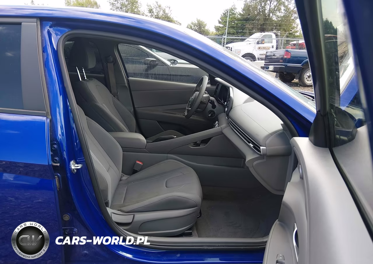 2023 Hyundai Elantra Se VIN:KMHLL4AG2PU447905 - 5