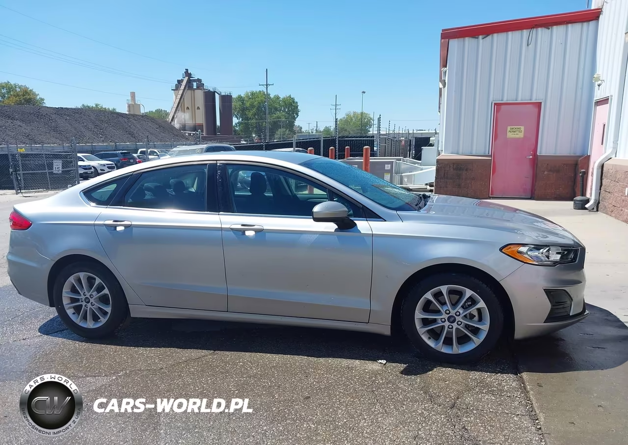 2020 Ford Fusion Hybrid Se VIN:3FA6P0LU0LR262244 - 18