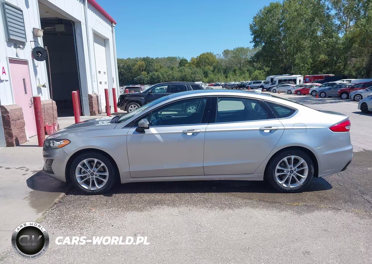 2020 Ford Fusion Hybrid Se VIN:3FA6P0LU0LR262244 - 19