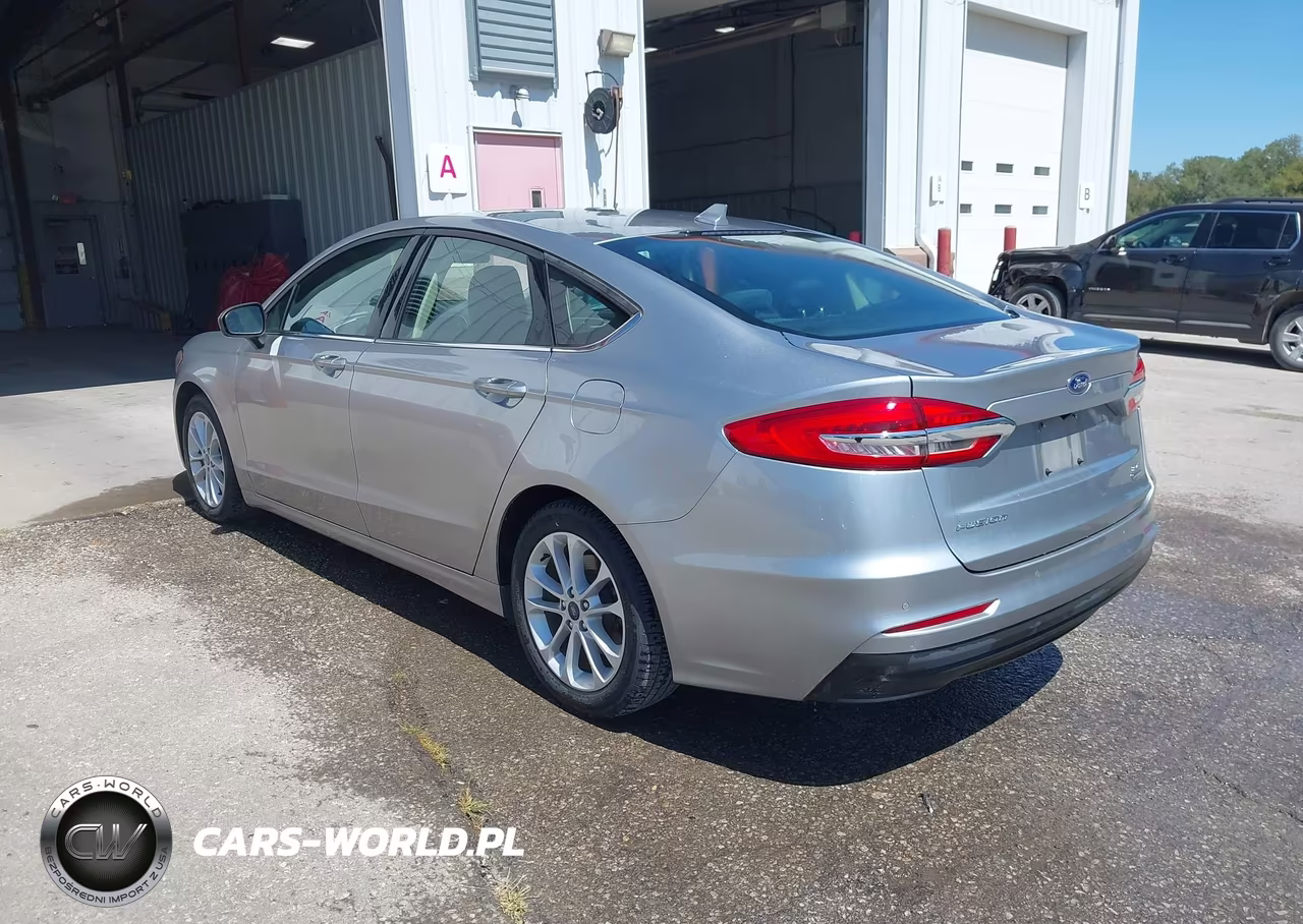 2020 Ford Fusion Hybrid Se VIN:3FA6P0LU0LR262244 - 3