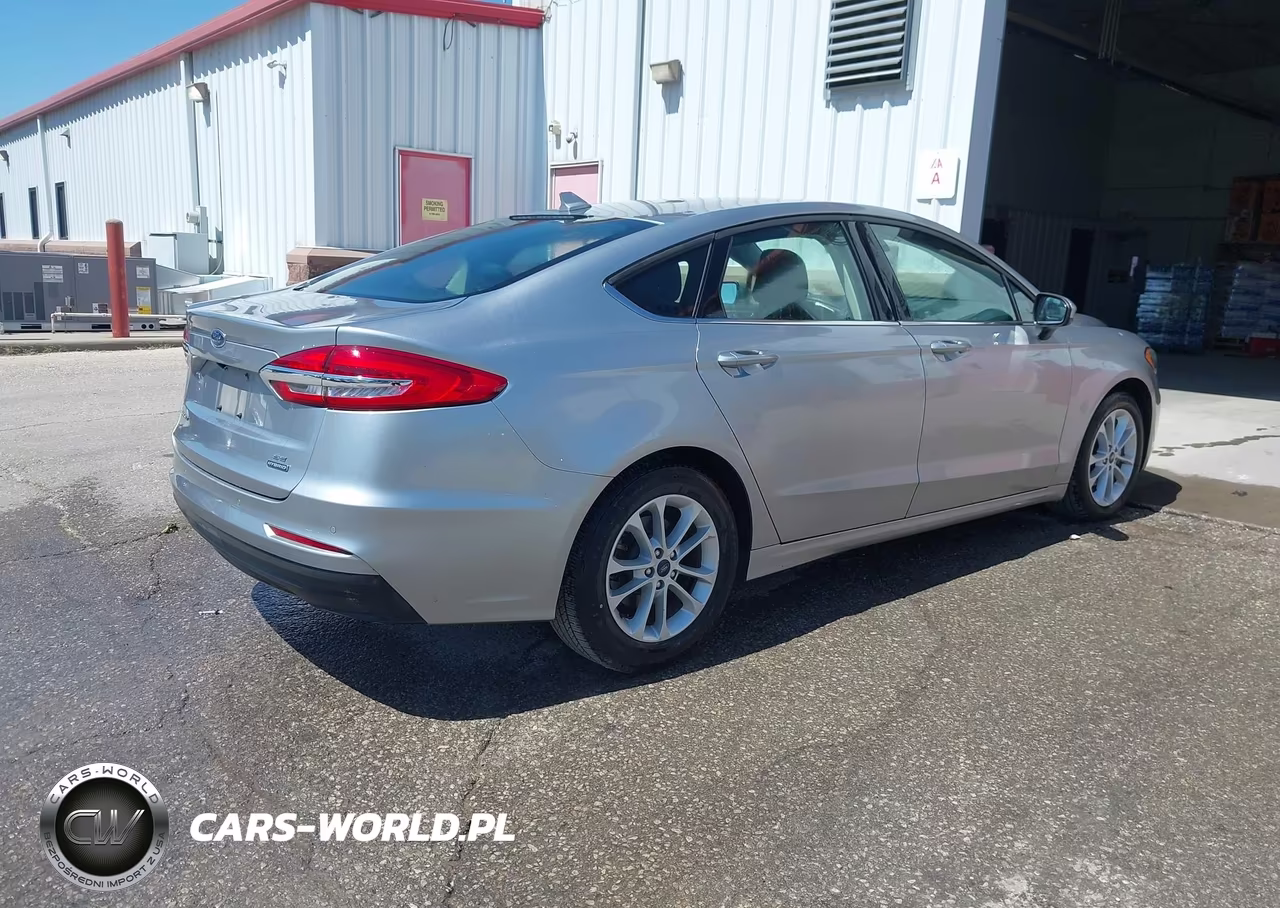 2020 Ford Fusion Hybrid Se VIN:3FA6P0LU0LR262244 - 4
