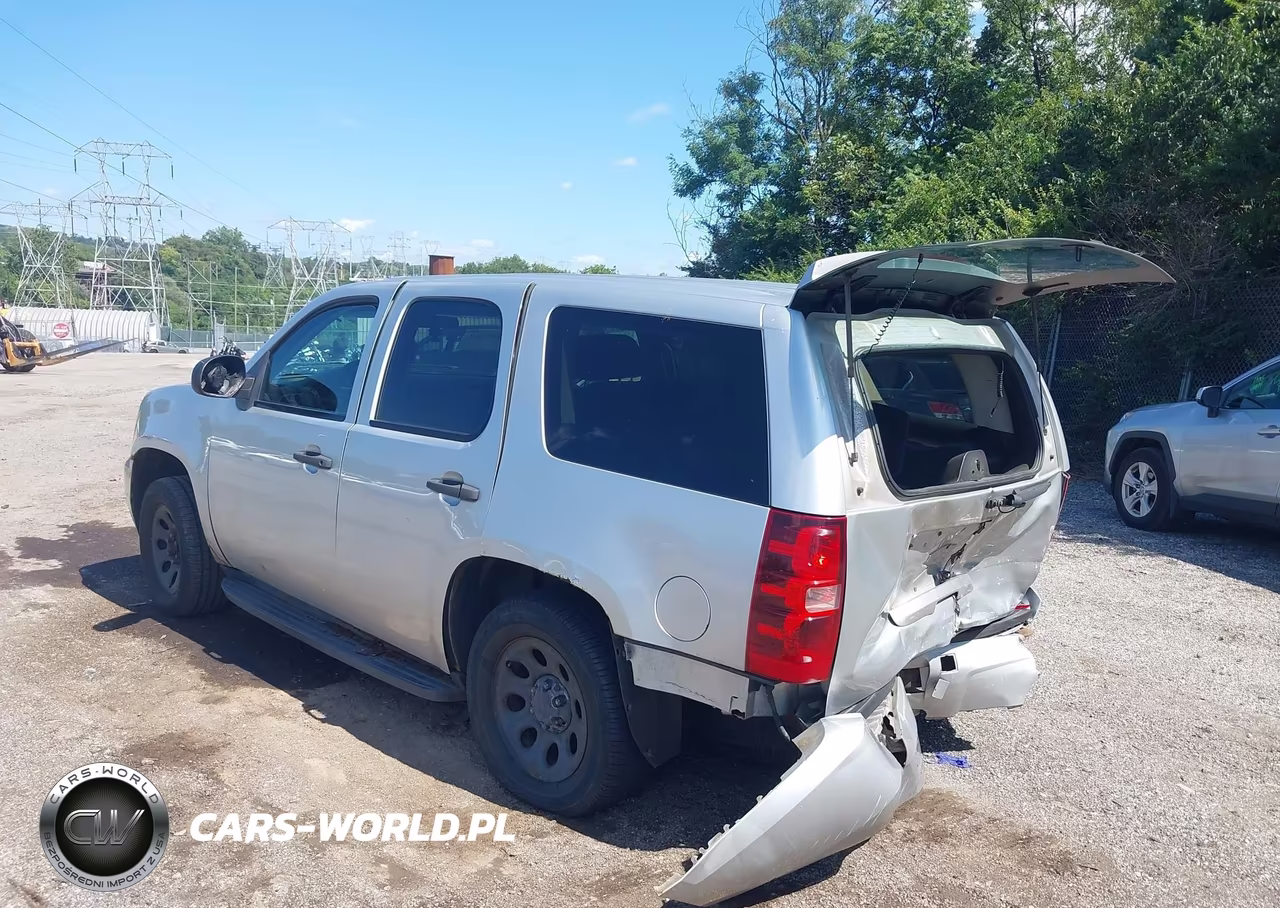 2012 Chevrolet Tahoe Commercial Fleet VIN:1GNLC2E07CR309044 - 3