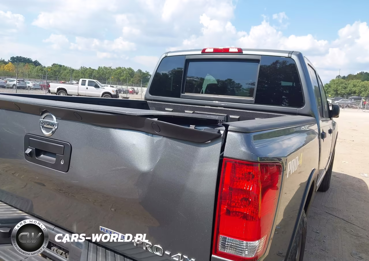 2014 Nissan Titan Pro-4X VIN:1N6BA0EC1EN510664 - 6