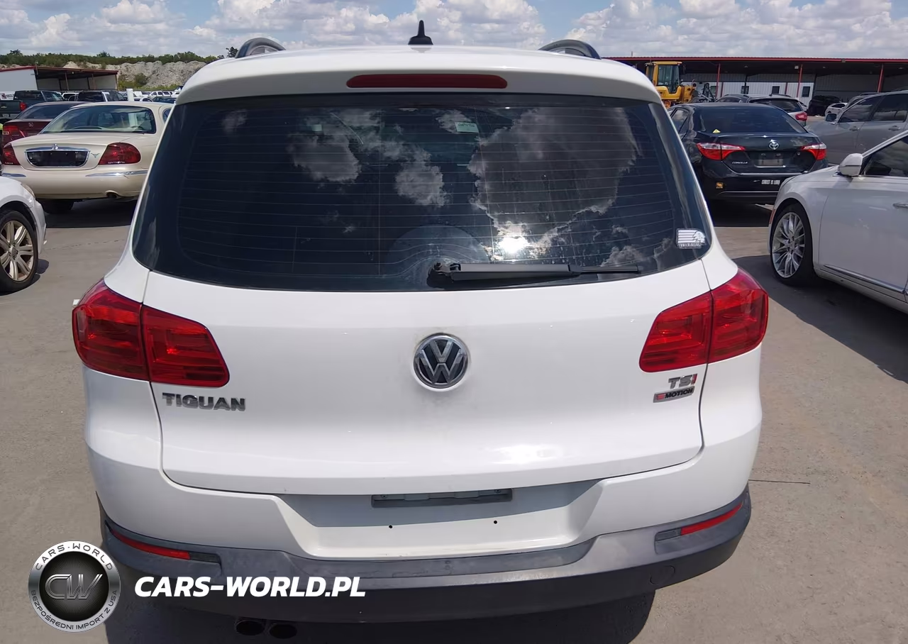 2017 Volkswagen Tiguan 2.0T S VIN:WVGBV7AXXHK000968 - 16