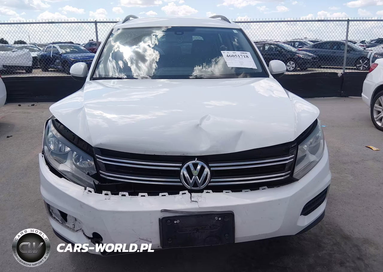 2017 Volkswagen Tiguan 2.0T S VIN:WVGBV7AXXHK000968 - 6