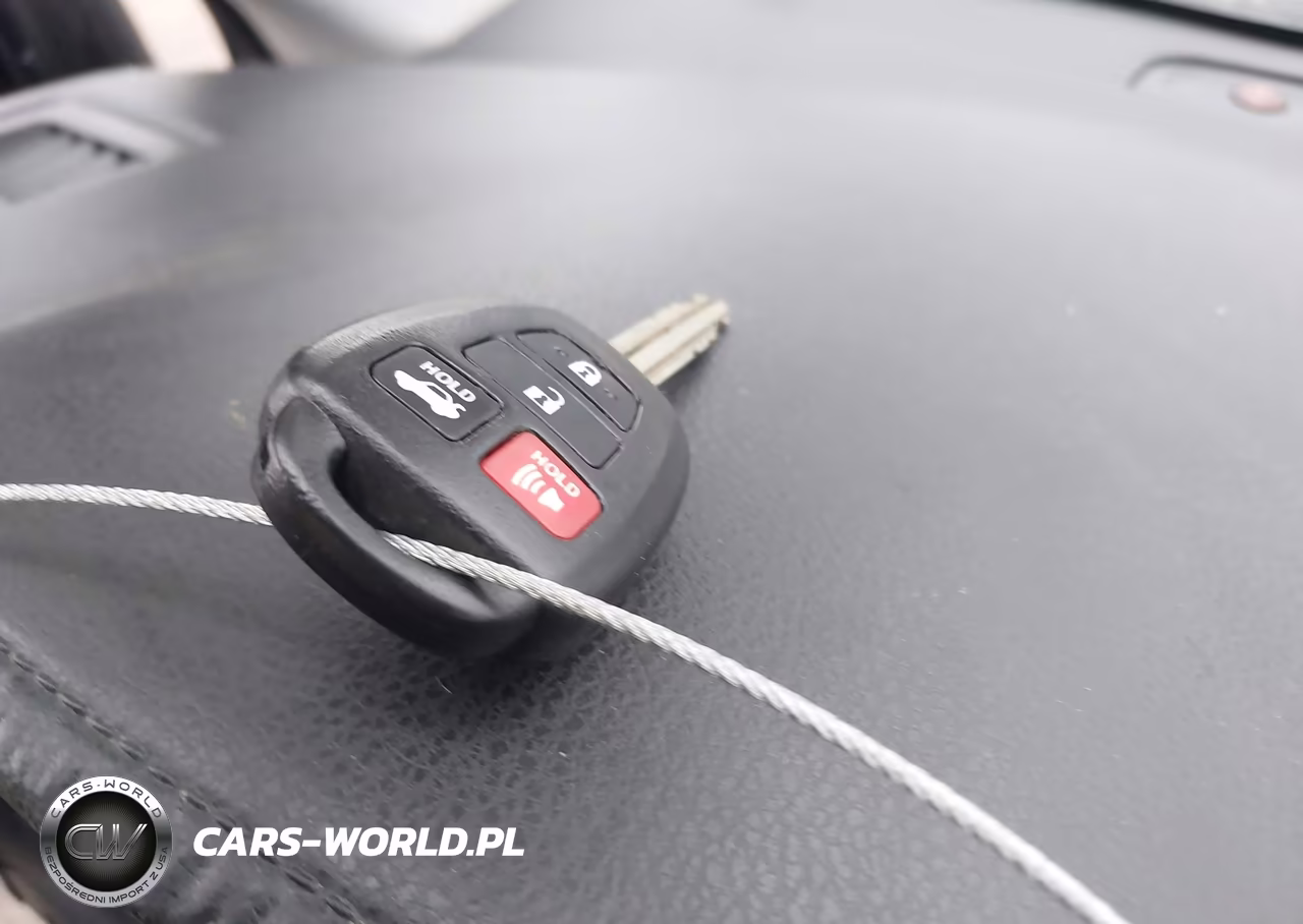 2017 Toyota Corolla Le VIN:2T1BURHE5HC878171 - 11