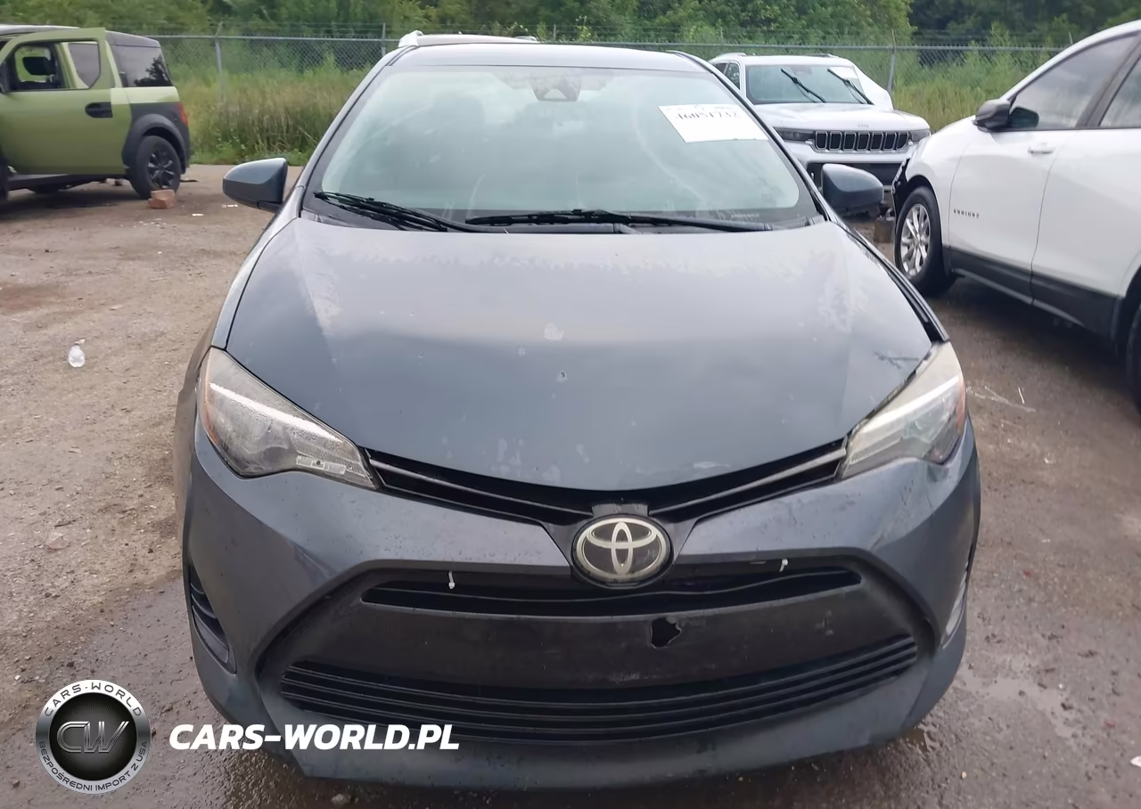 2017 Toyota Corolla Le VIN:2T1BURHE5HC878171 - 12