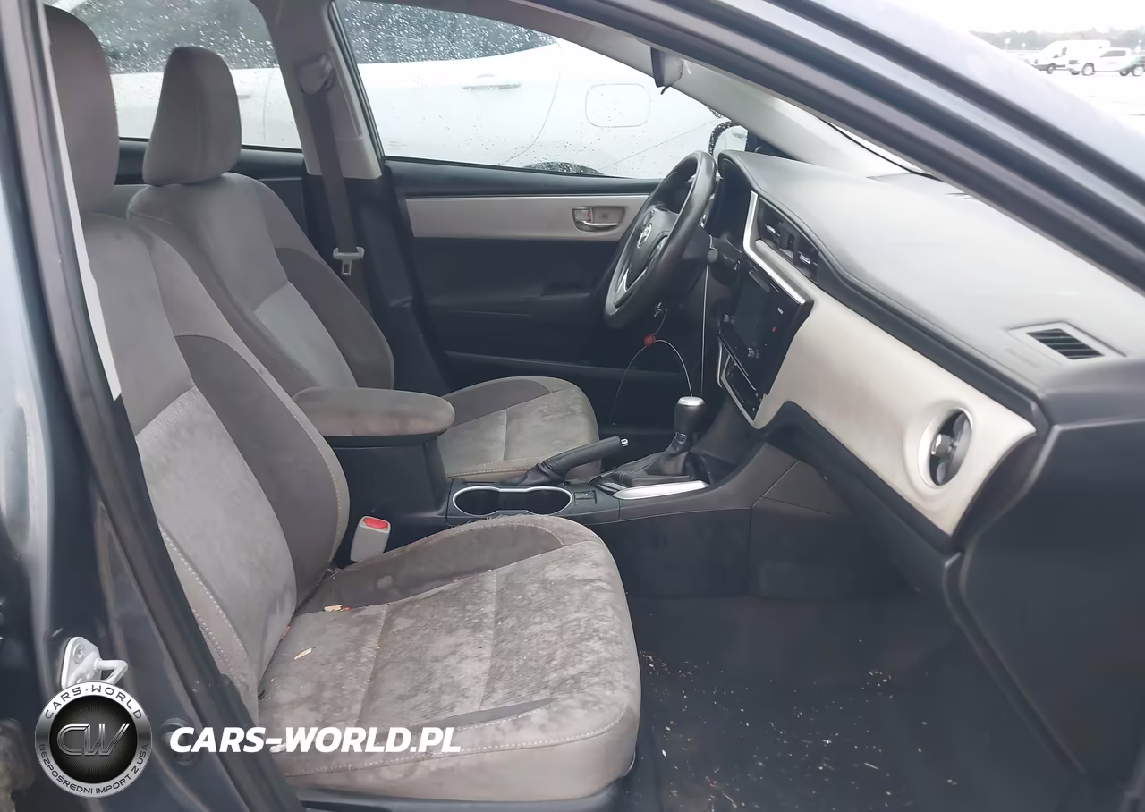 2017 Toyota Corolla Le VIN:2T1BURHE5HC878171 - 5