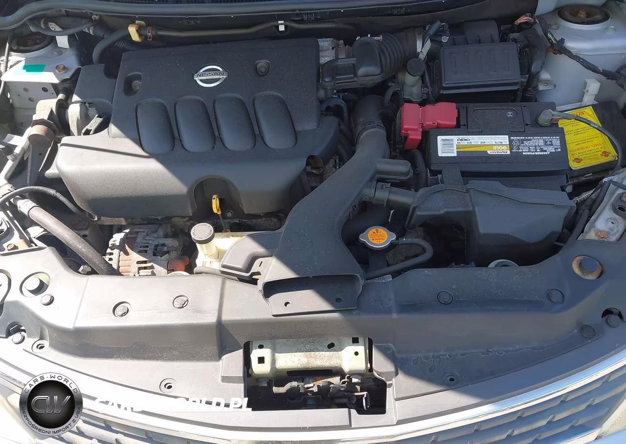 2009 Nissan Versa 1.8Sl VIN:3N1BC13E79L354744 - 9