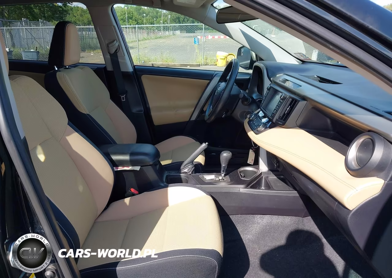 2016 Toyota Rav4 Xle VIN:2T3RFREV6GW517663 - 5