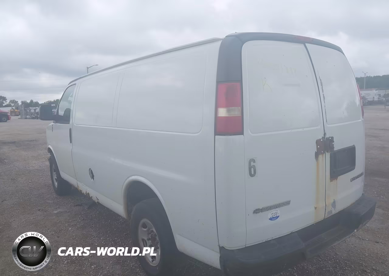 2009 Chevrolet Express 2500 Work Van VIN:1GCGG25C091124902 - 3