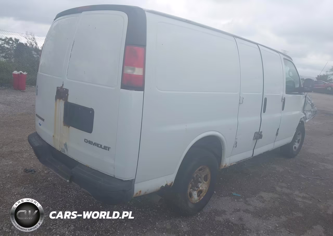 2009 Chevrolet Express 2500 Work Van VIN:1GCGG25C091124902 - 4