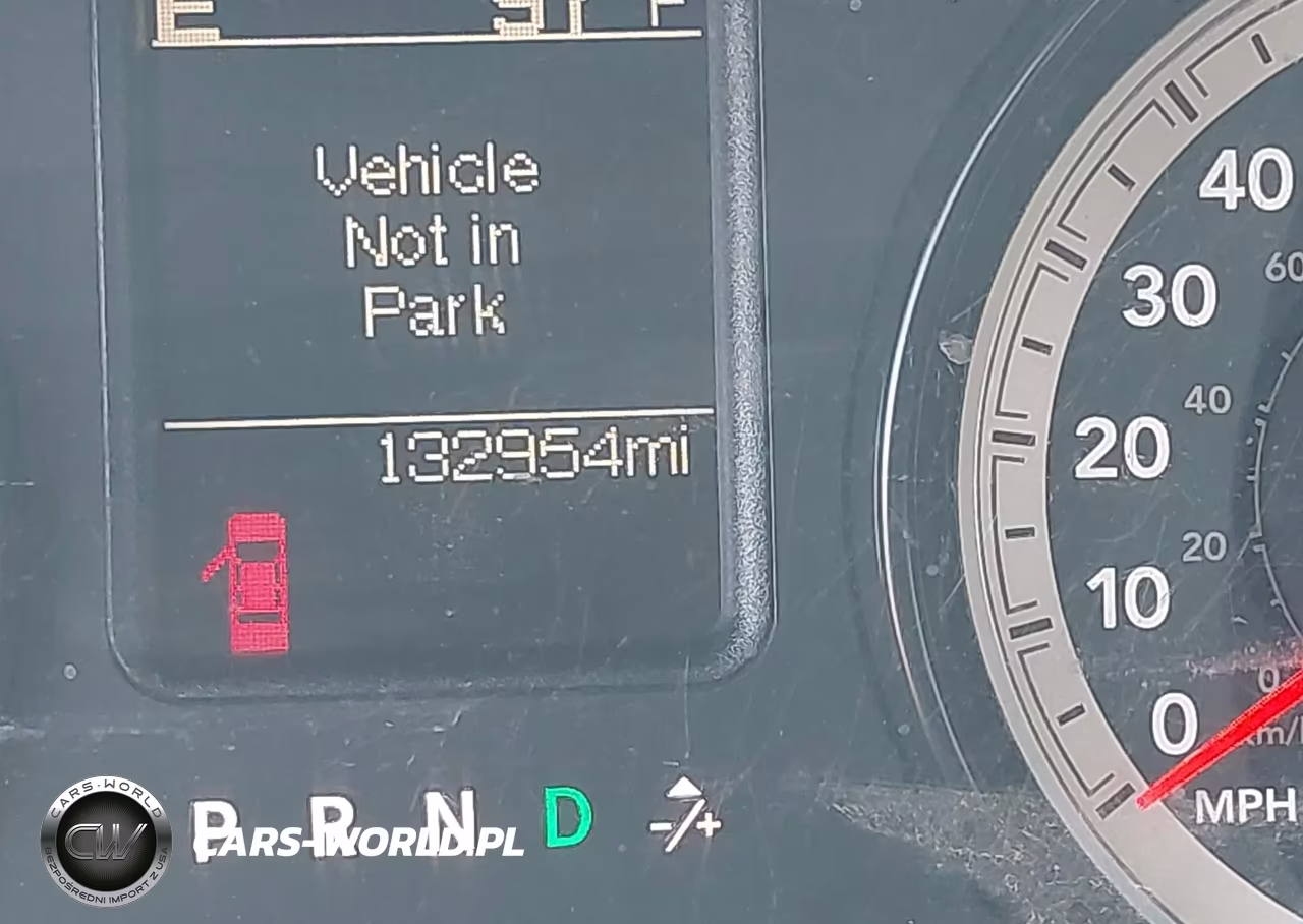 2015 Ram 5500 Chassis Tradesman-Slt-Laramie VIN:3C7WRNFL9FG609044 - 15