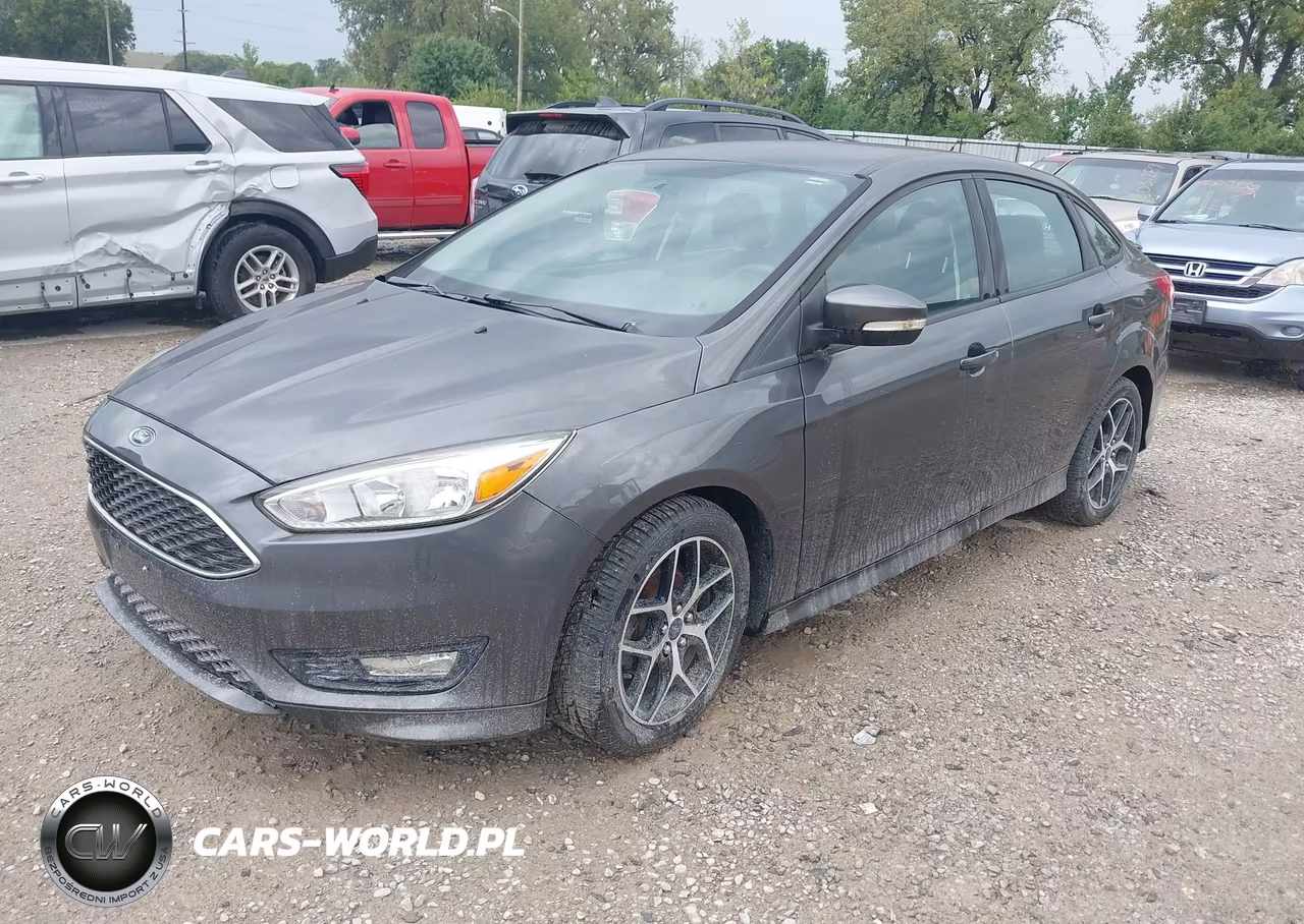 2015 Ford Focus Se VIN:1FADP3FE8FL346084 - 2
