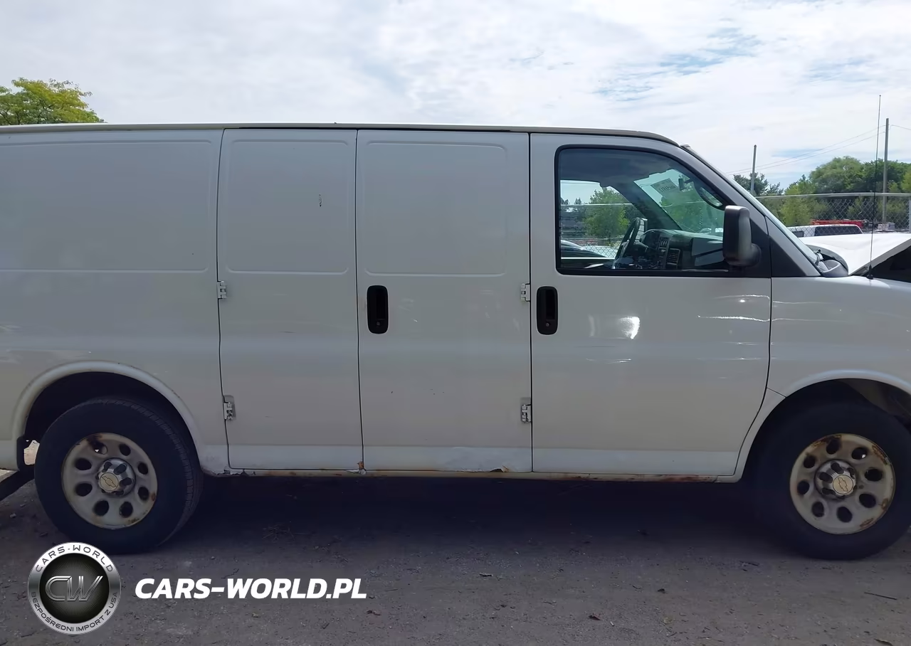 2013 Chevrolet Express 1500 Work Van VIN:1GCSGAFXXD1170459 - 13
