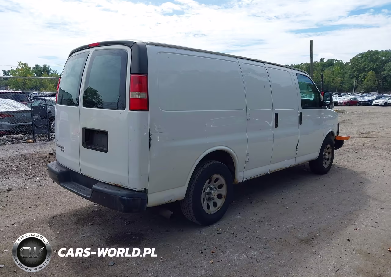 2013 Chevrolet Express 1500 Work Van VIN:1GCSGAFXXD1170459 - 4