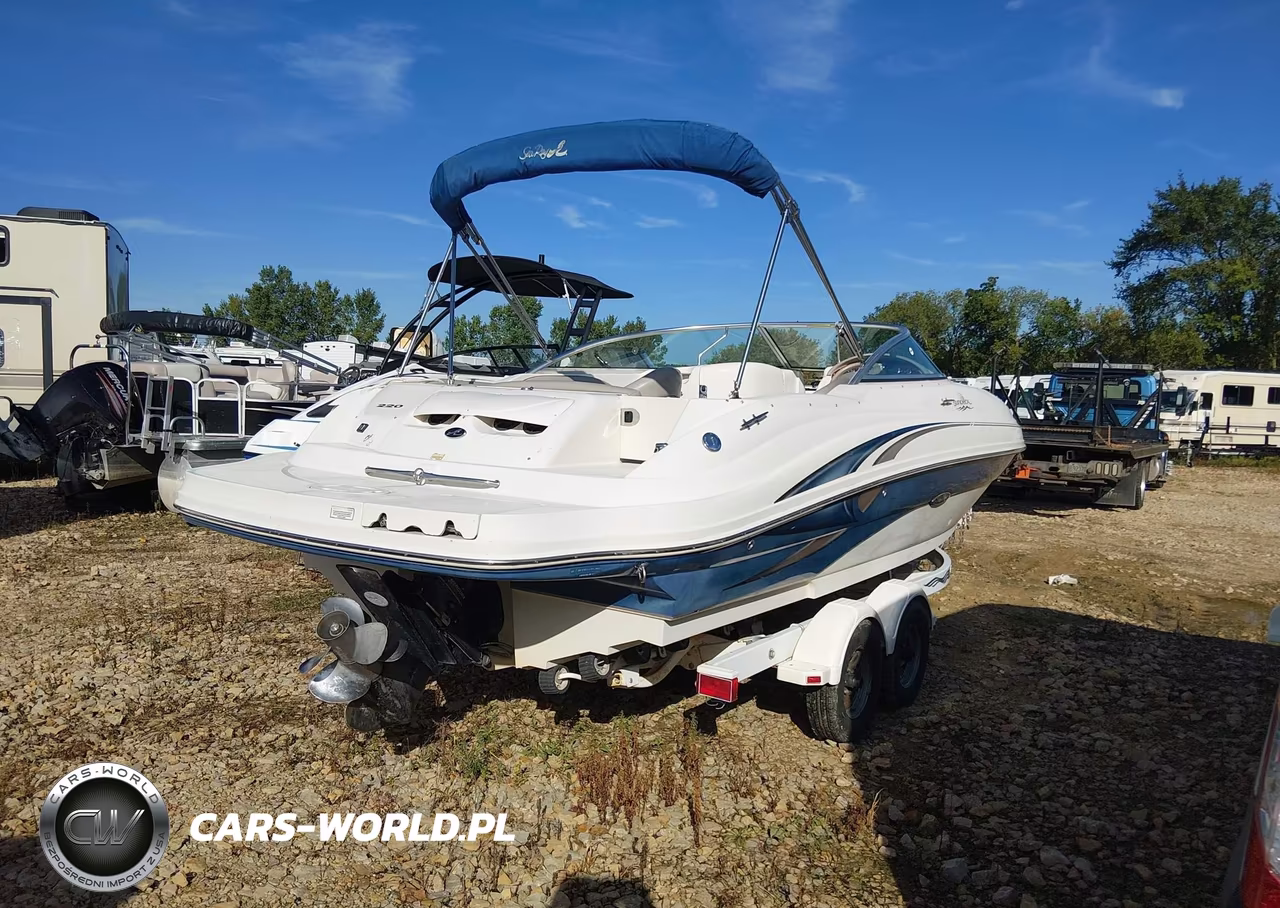 2003 Sea Ray Sundeck 220 Boat And Trailer VIN:SERV5962E303 - 4