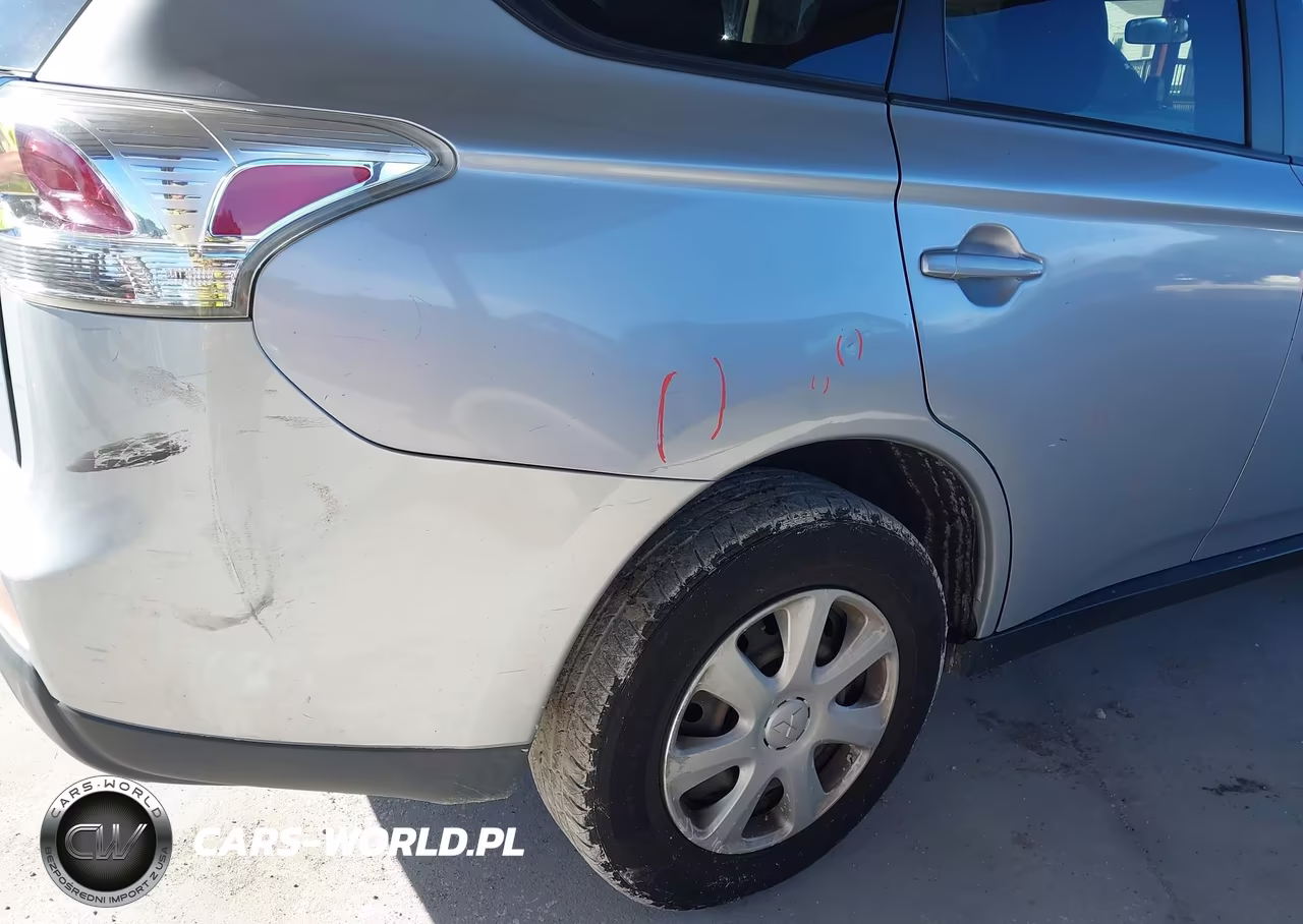2014 Mitsubishi Outlander Es VIN:JA4AD2A31EZ001362 - 14