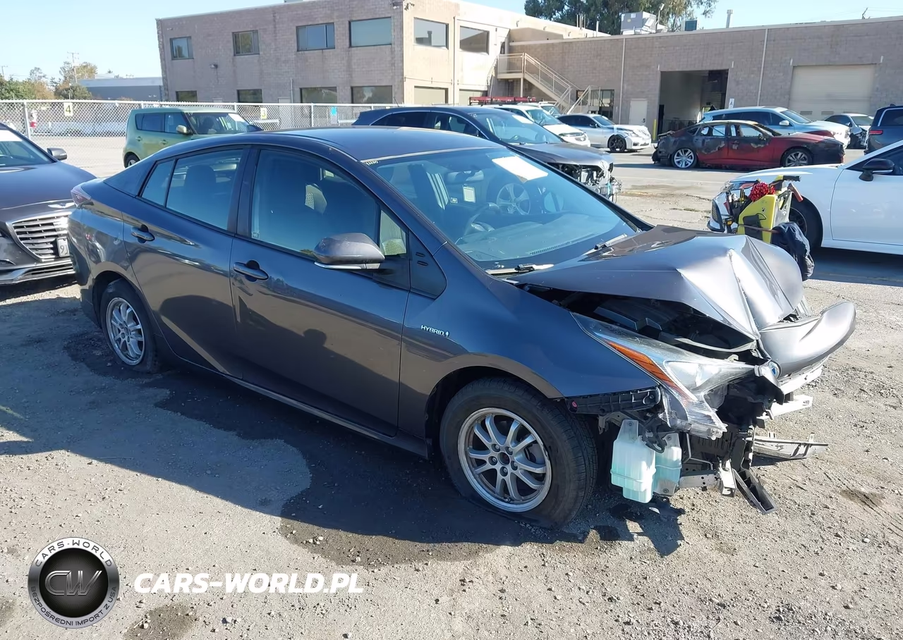 2016 Toyota Prius Two – zdjęcie 1 z 17