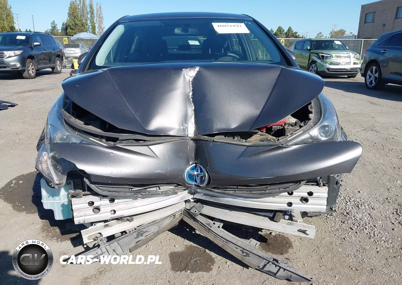 2016 Toyota Prius Two VIN:JTDKBRFU6G3516227 - 6