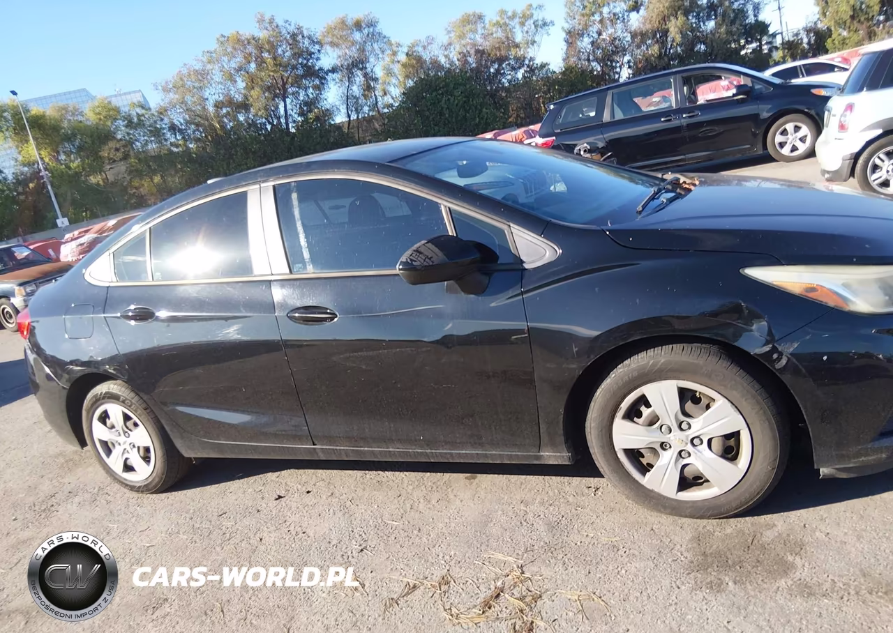 2018 Chevrolet Cruze Ls Auto VIN:1G1BC5SM3J7132720 - 13