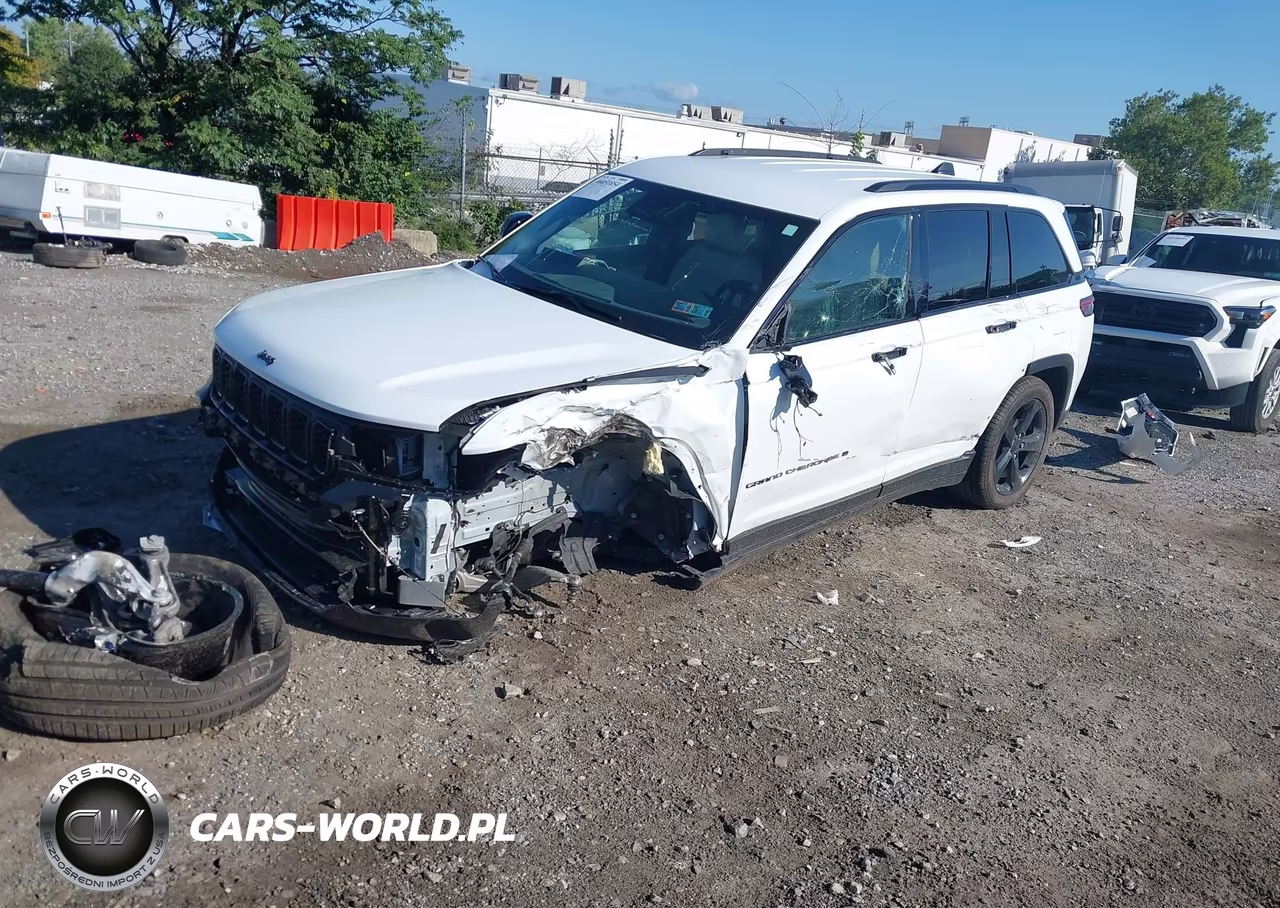 2025 Jeep Grand Cherokee Limited 4X4 VIN:1C4RJHBGXS8797987 - 2