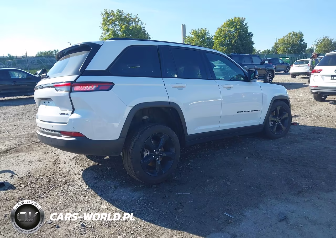 2025 Jeep Grand Cherokee Limited 4X4 VIN:1C4RJHBGXS8797987 - 4