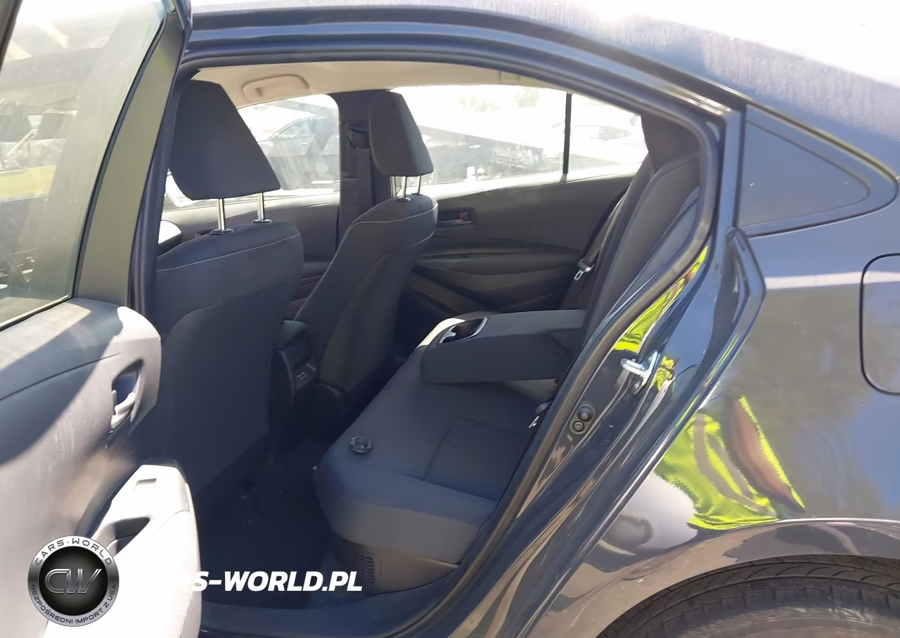 2024 Toyota Corolla Hybrid Le VIN:JTDBCMFEXR3045646 - 8