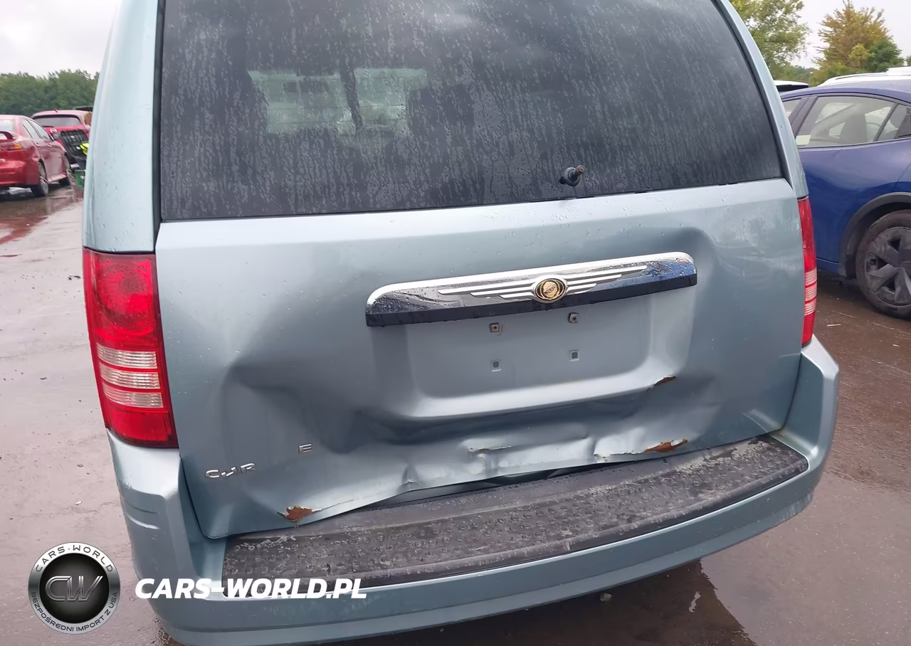 2010 Chrysler Town & Country Touring VIN:2A4RR5D14AR198645 - 17