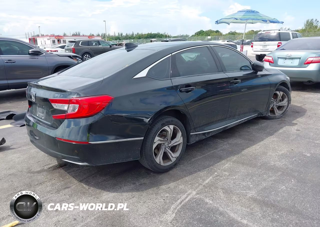 2018 Honda Accord Ex VIN:1HGCV1F46JA241086 - 4