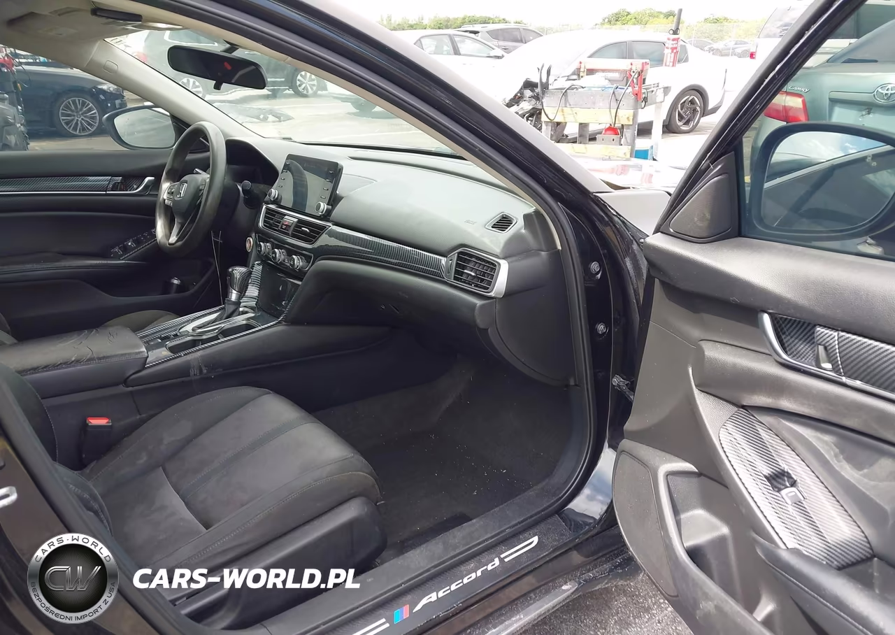 2018 Honda Accord Ex VIN:1HGCV1F46JA241086 - 5