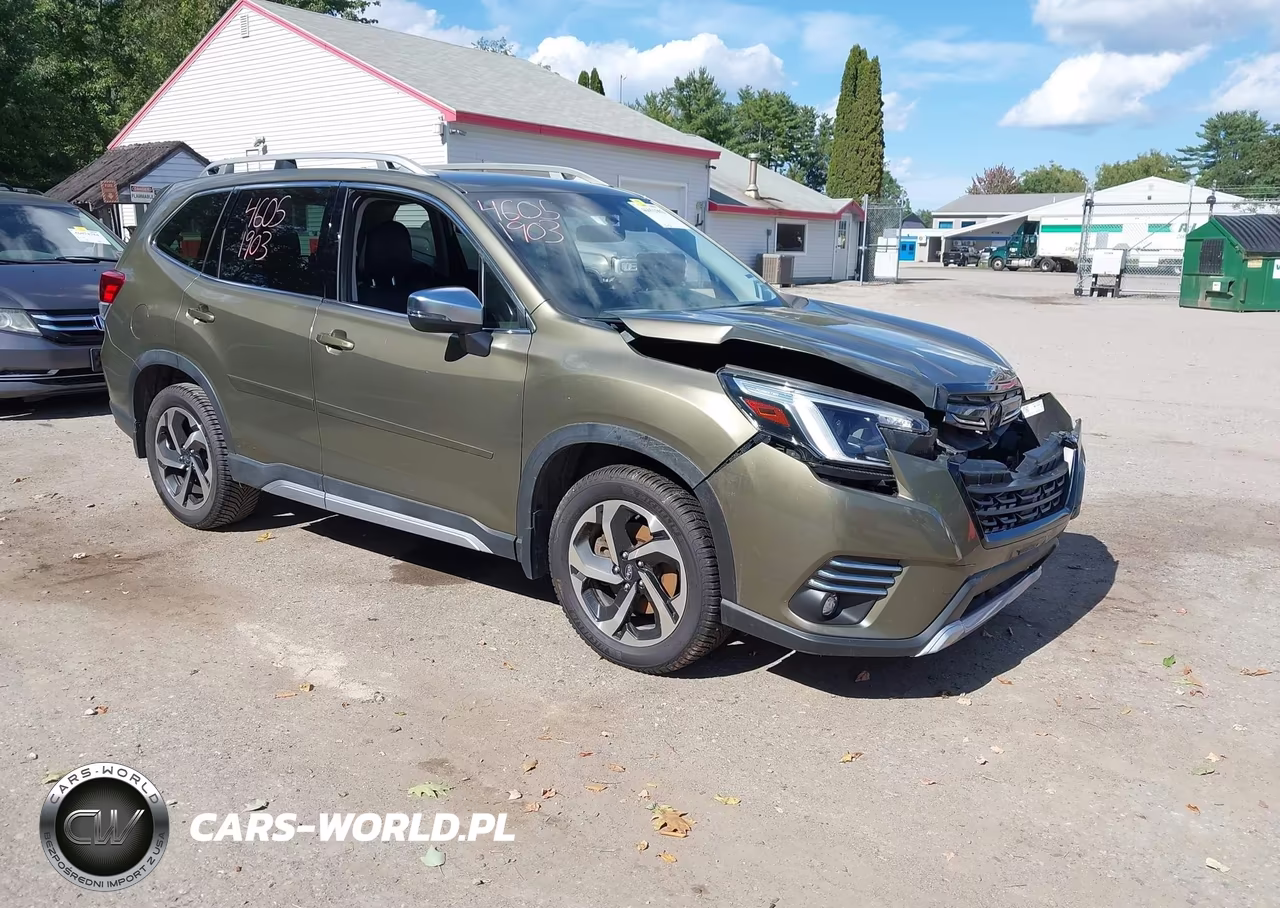 2023 Subaru Forester Touring