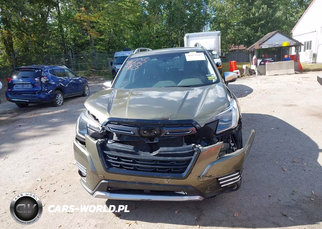 2023 Subaru Forester Touring VIN:JF2SKARC1PH510635 - 12