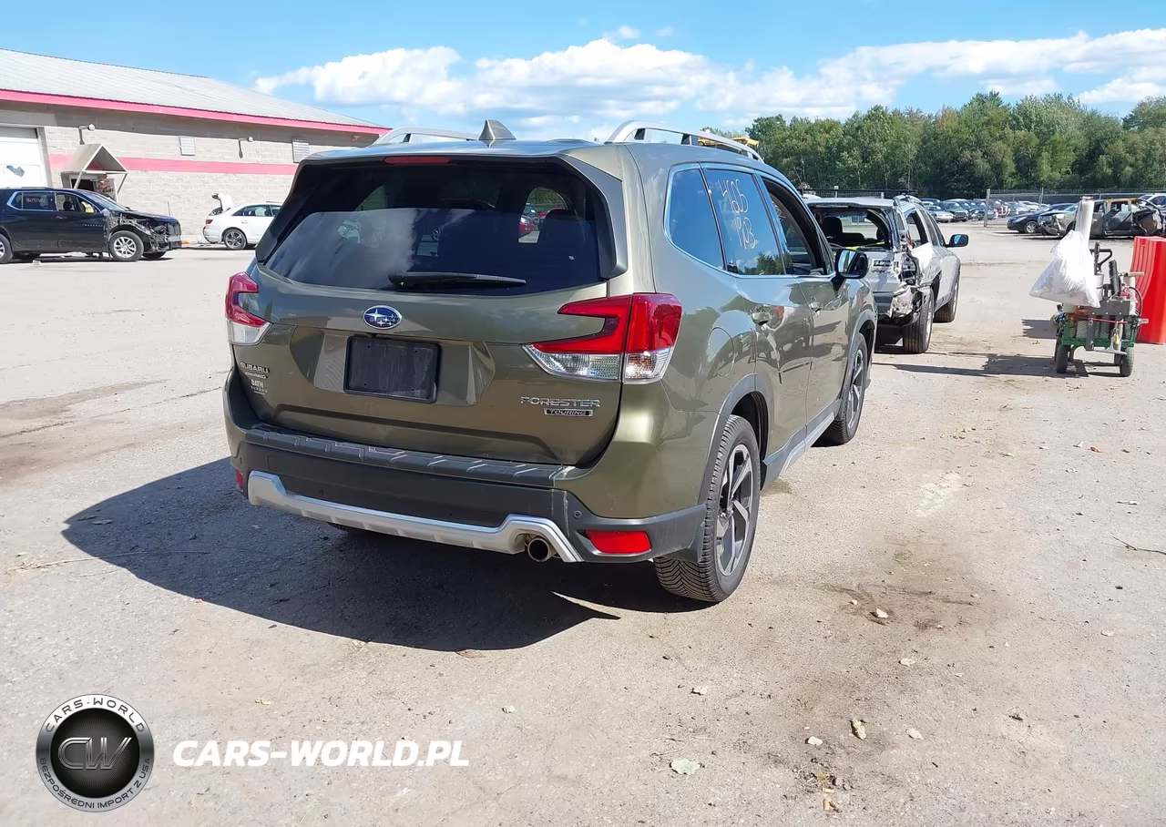 2023 Subaru Forester Touring VIN:JF2SKARC1PH510635 - 4