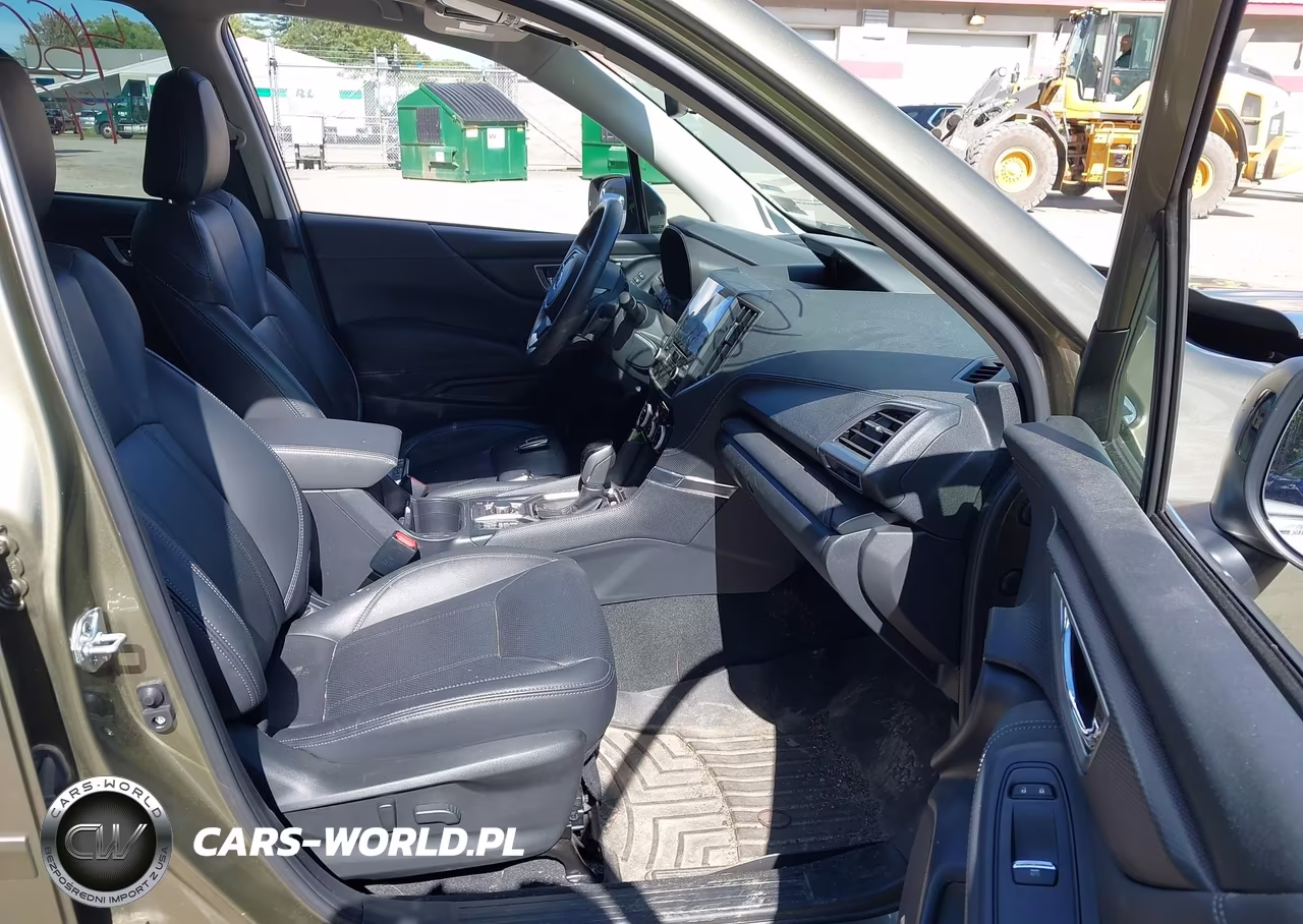 2023 Subaru Forester Touring VIN:JF2SKARC1PH510635 - 5