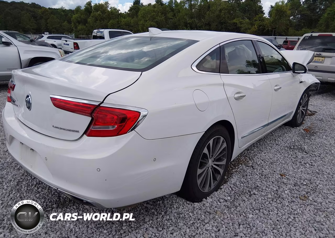 2017 Buick Lacrosse Premium VIN:1G4ZR5SSXHU169676 - 4