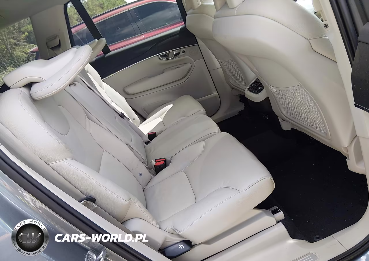 2020 Volvo Xc90 T6 Momentum 7 Passenger VIN:YV4A22PK7L1622060 - 8