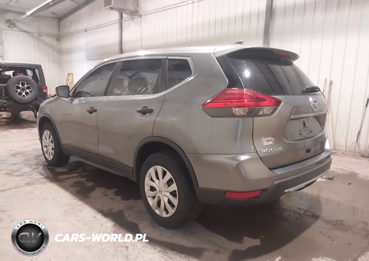 2017 Nissan Rogue S VIN:KNMAT2MV1HP524063 - 3