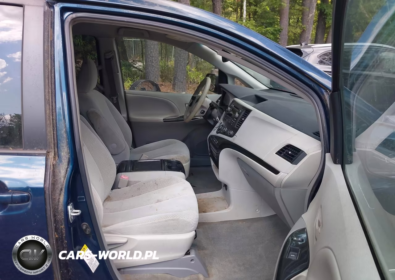 2011 Toyota Sienna Le V6 VIN:5TDKK3DC7BS172339 - 5