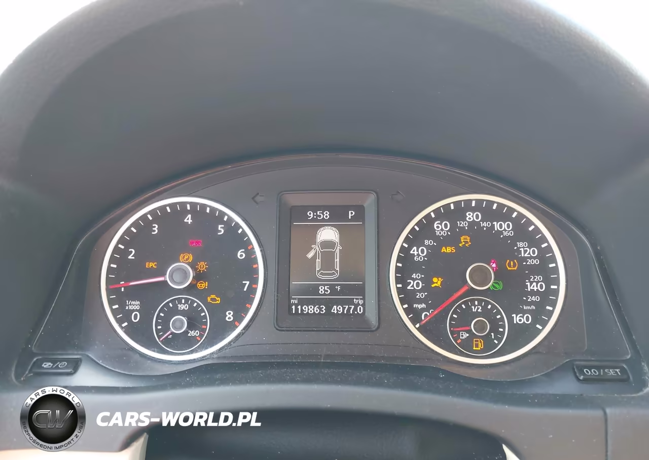 2016 Volkswagen Tiguan S VIN:WVGBV7AXXGW594243 - 7