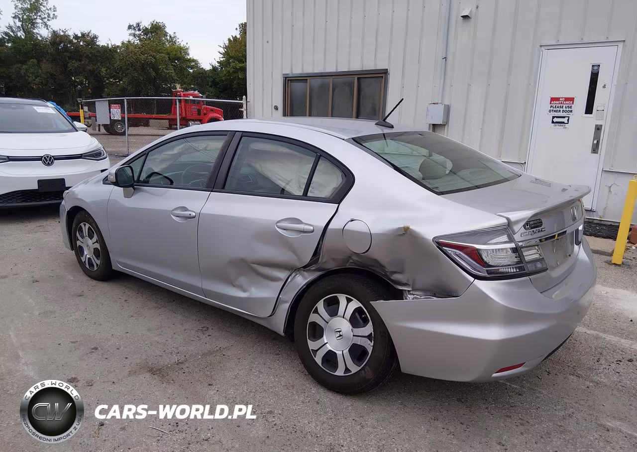 2013 Honda Civic Hybrid VIN:19XFB4F25DE203984 - 3